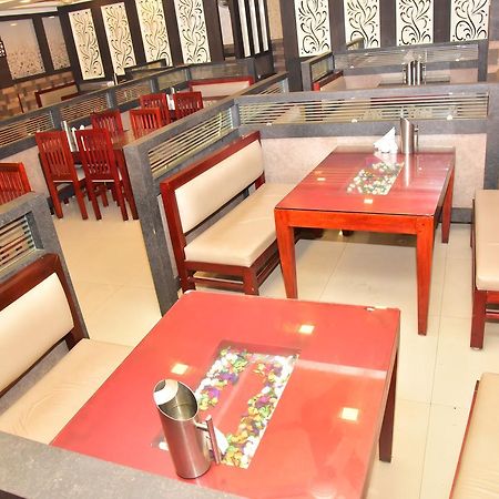 Bright Palace Restaurant And Residency Hotell Shimoga Eksteriør bilde